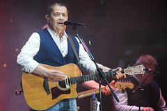 Расторгуев высказался о родах под песню «Любэ»