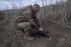 Два мирных жителя пострадали от удара ВСУ по гражданской машине в российском регионе