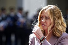 В Италии захотели судить премьер-министра из-за России